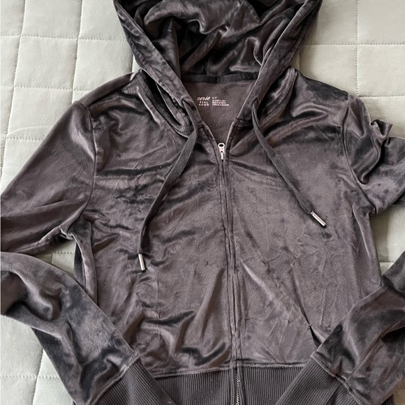 Aerie Real Good Grey Gray Zip Hooded Crop Soft Jacket Size Small Velour - Picture 2 of 11